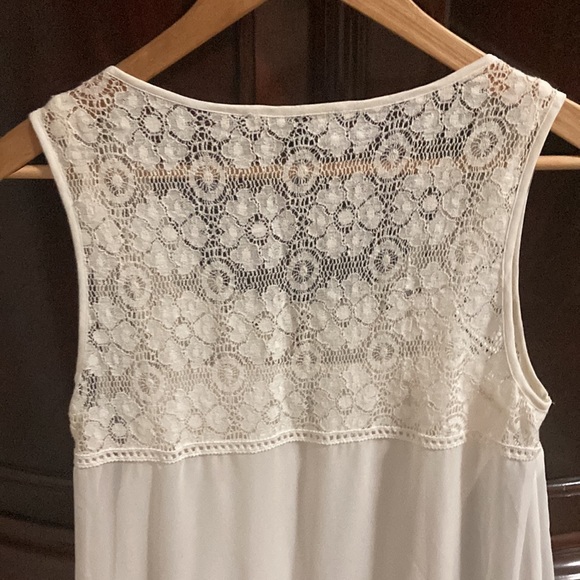 Romantic Dress - Picture 5 of 8